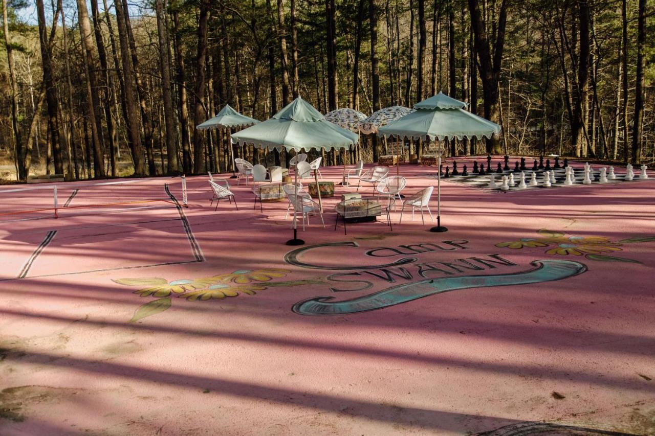 ホテル Camp Swann Tracy City エクステリア 写真