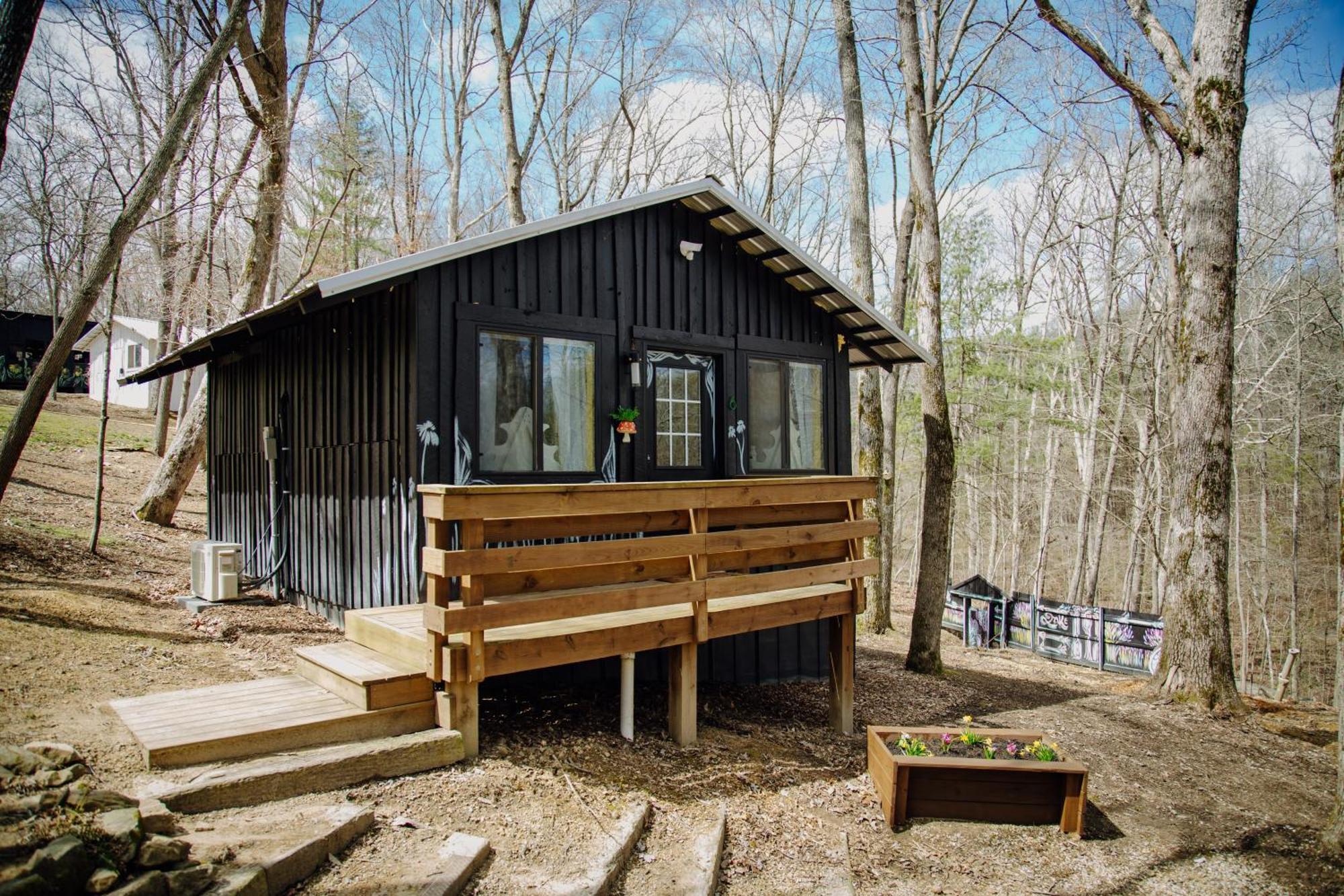 ホテル Camp Swann Tracy City 部屋 写真