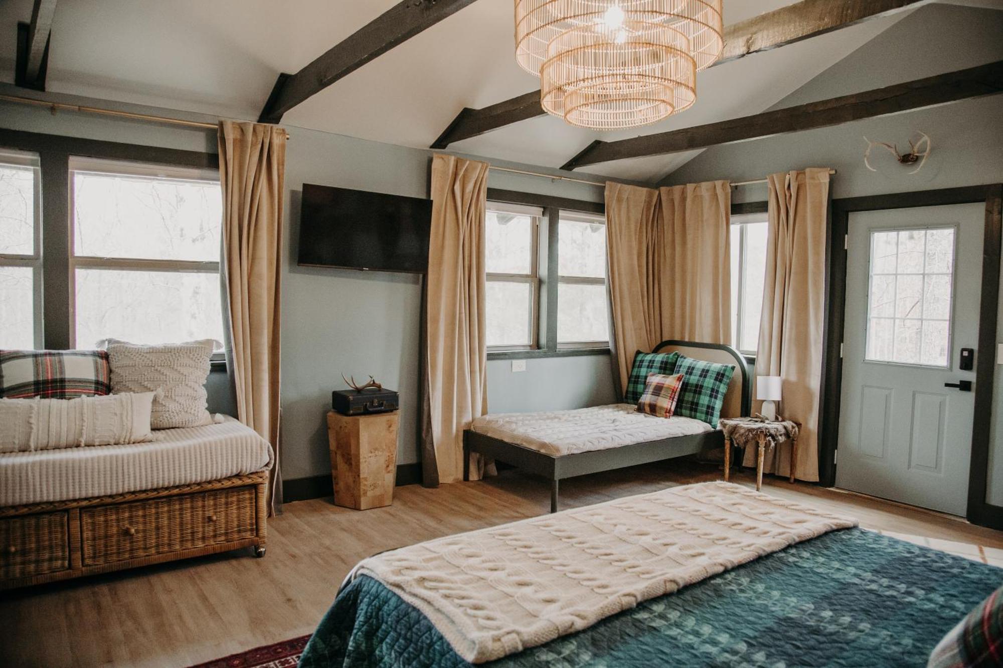 ホテル Camp Swann Tracy City 部屋 写真
