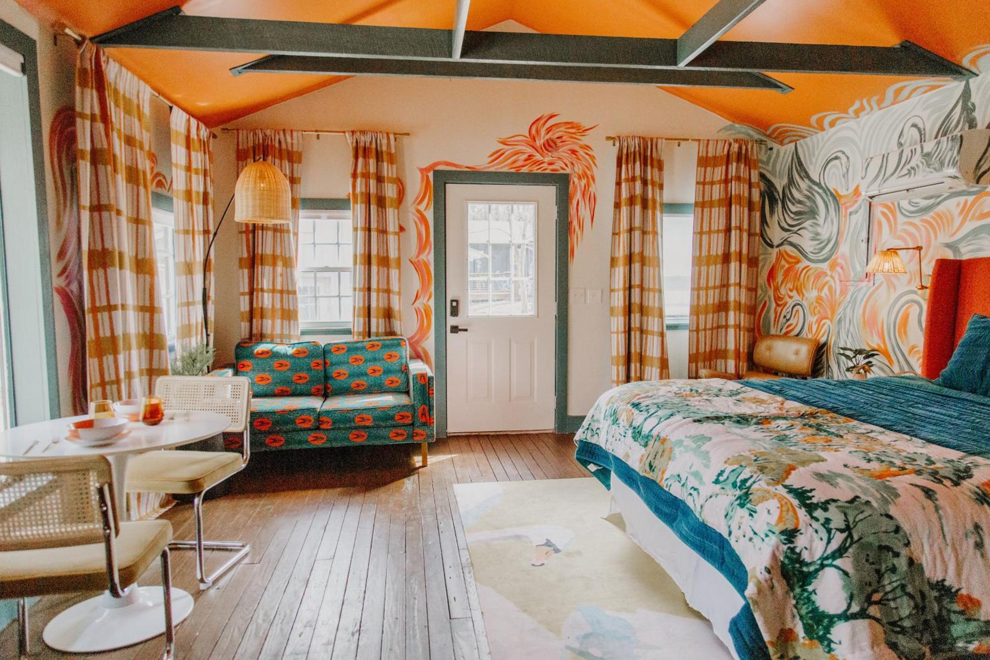 ホテル Camp Swann Tracy City 部屋 写真