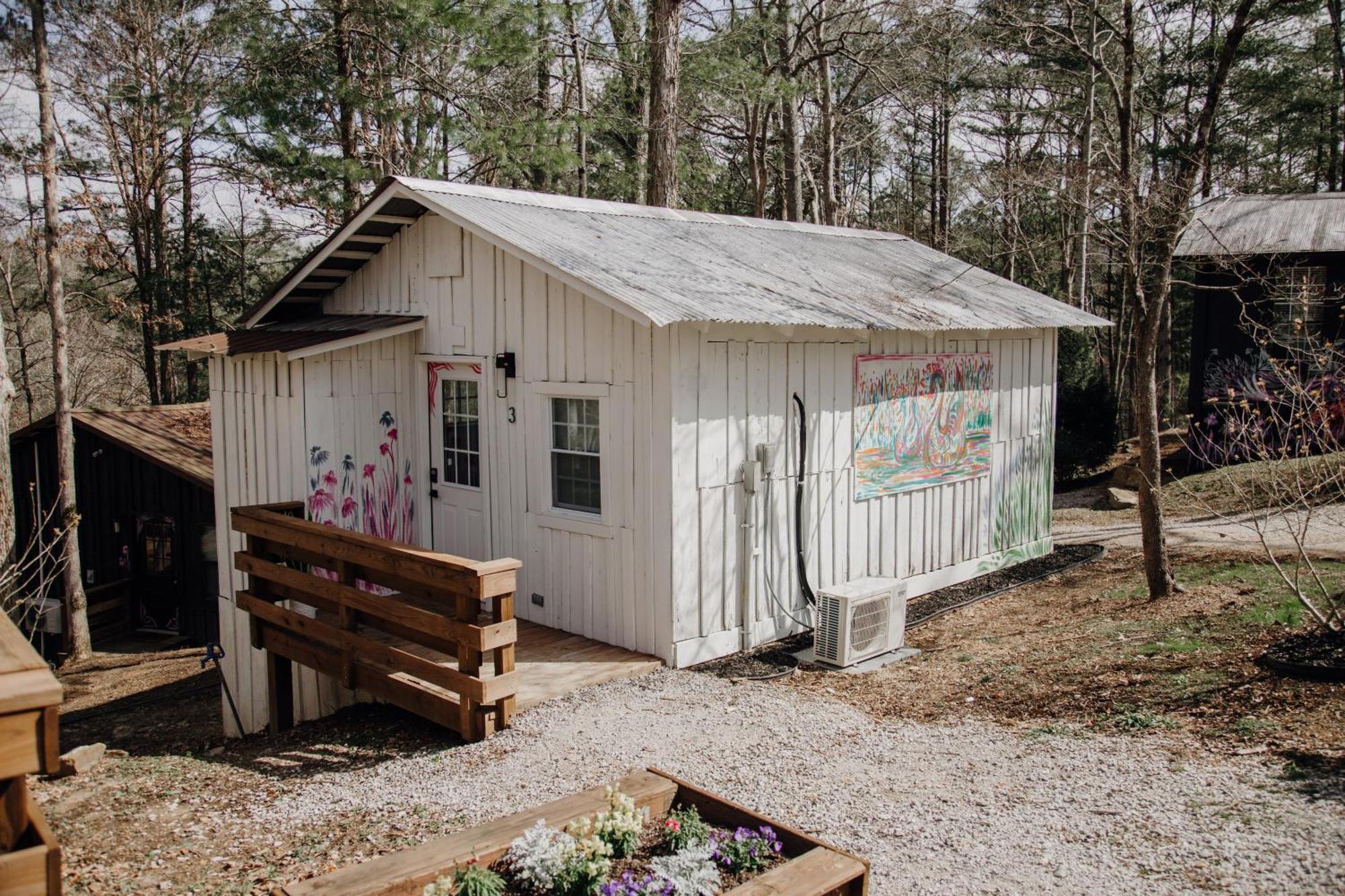 ホテル Camp Swann Tracy City 部屋 写真